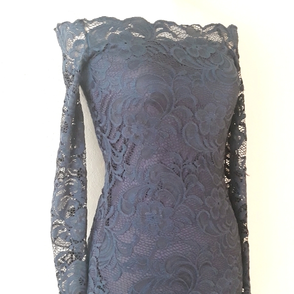 Charlotte Russe Code at Dusk Lace Bodycon Dress - Navy Blue Size Medium - Picture 4 of 11